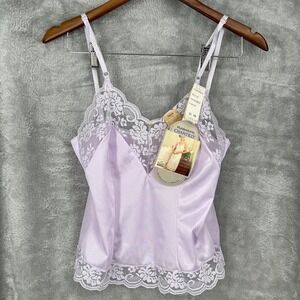 Maidenform Chantilly Vintage Camisole Lavender Lace Trim Top 32 NWT 64004 Dainty